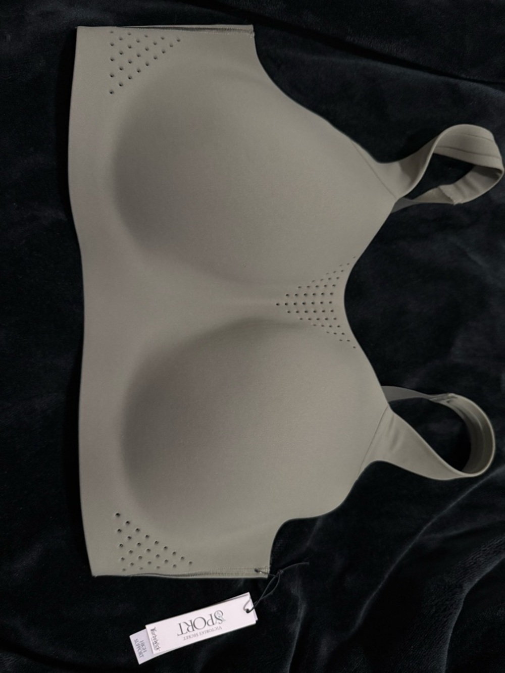 Victoria’s Secret Featherweight Max Sports - Picture 2 of 6